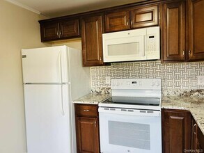 22 Cozzens Ave in Highland Falls, NY - Building Photo - Building Photo