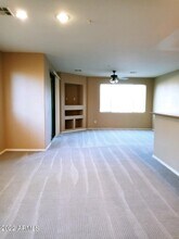 705 W Queen Creek Rd in Chandler, AZ - Building Photo - Building Photo