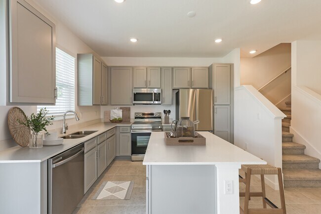 1462 Tristar Dr in Plant City, FL - Foto de edificio - Building Photo