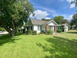 2800 Dancy St in Austin, TX - Building Photo - Building Photo