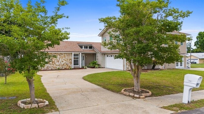 property at 7581 Kelsey Dr