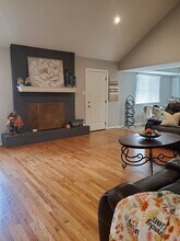 5210 Honey Cir in Houston, TX - Building Photo - Building Photo