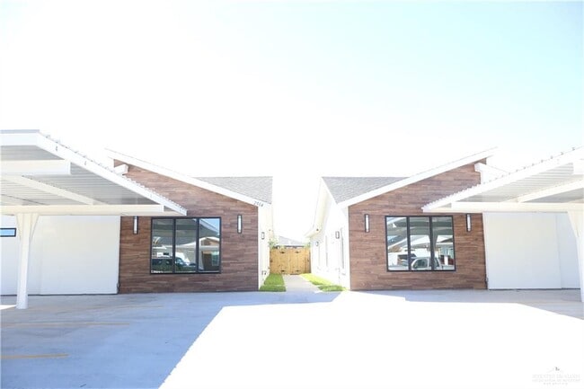 property at 12 San Andres