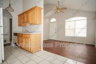 10957 Chippendale Ave in El Paso, TX - Building Photo - Building Photo
