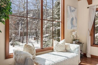 15 Westview Dr in Aspen, CO - Building Photo - Building Photo