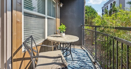 The Alexander at the District Apartments in Atlanta, GA - Building Photo - Building Photo