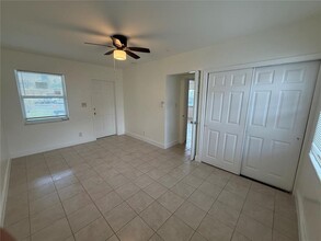 5837 Pierce St, Unit 2 in Hollywood, FL - Building Photo - Building Photo