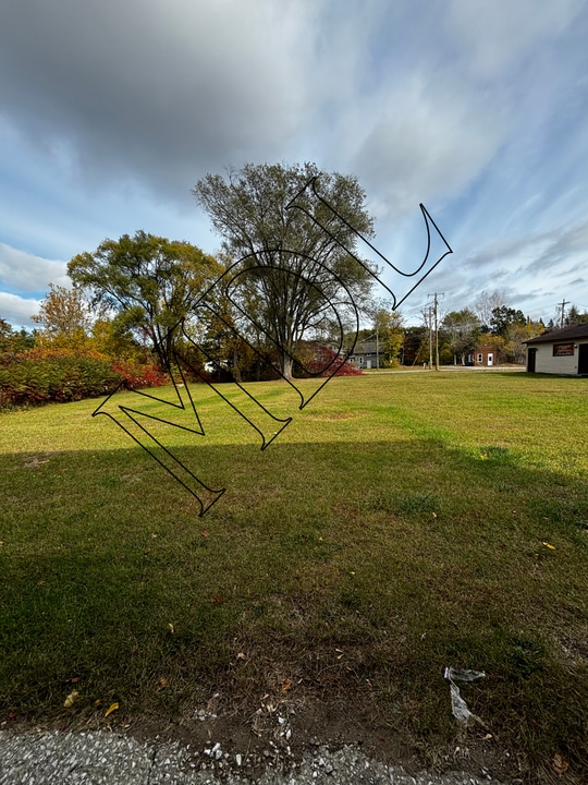 201 Old Kawkawlin Rd in Kawkawlin, MI - Building Photo