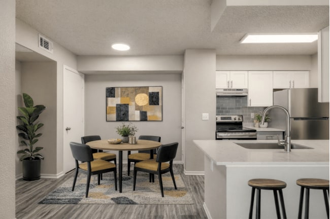 The Meadows in Garland, TX - Building Photo - Building Photo