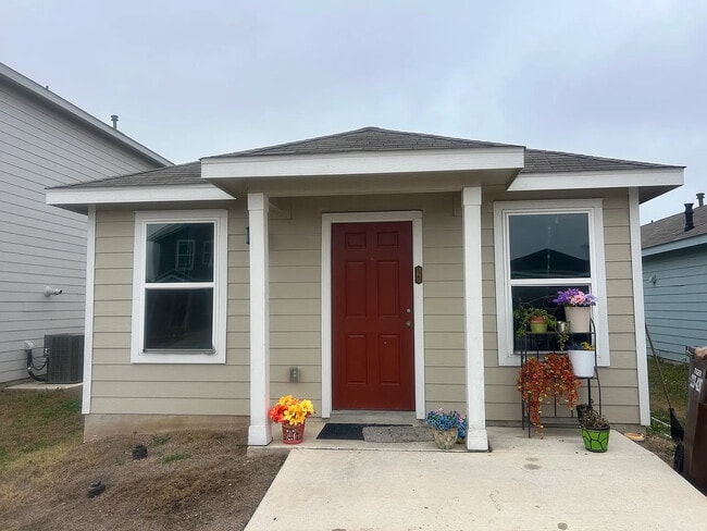 property at 8175 Nube Medina