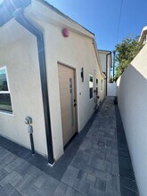 1816 Rosita Ave in Burbank, CA - Building Photo - Building Photo