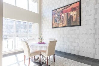 Lexington Grand in Kitchener, ON - Building Photo - Building Photo