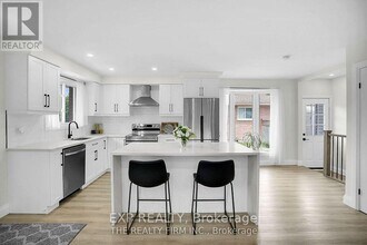 270 Highview Crescent in London, ON - Building Photo - Building Photo