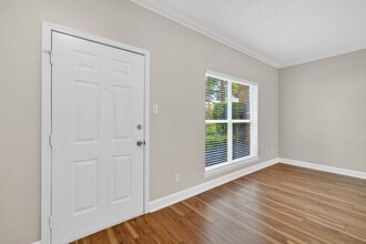 14719 Barryknoll Ln in Houston, TX - Building Photo - Building Photo