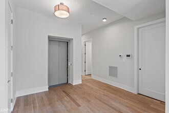 1907 W Schiller St in Chicago, IL - Building Photo - Building Photo