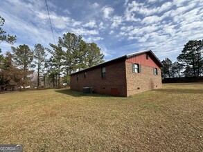 1490 Hwy 319 in East Dublin, GA - Building Photo - Building Photo