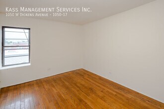 1050 W Dickens Ave-Unit -1050-17 in Chicago, IL - Building Photo - Building Photo