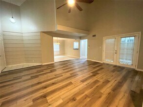 9206 N Allegro St in Houston, TX - Building Photo - Building Photo