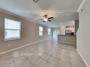 8527 Campus Woods Way in New Port Richey, FL - Building Photo - Building Photo