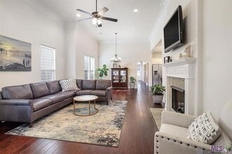 14449 Royal Villa Dr in Baton Rouge, LA - Building Photo - Building Photo