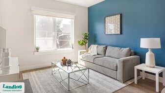 1999 E Boston St in Philadelphia, PA - Building Photo