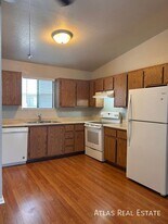465 W Ivyglen St in Mesa, AZ - Building Photo