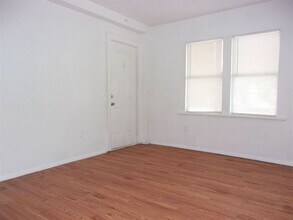 540 SW 24th St in Oklahoma City, OK - Building Photo - Building Photo