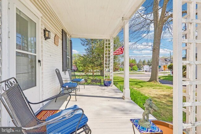 2167 Brunswick Ave in Lawrence Township, NJ - Building Photo - Building Photo