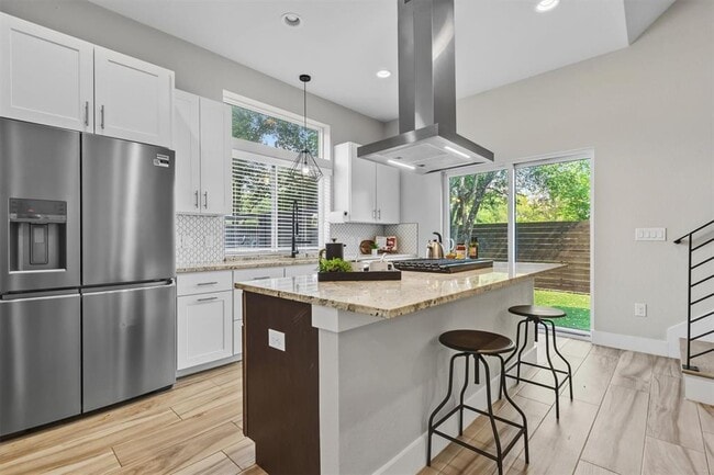 5609 Tura Ln in Austin, TX - Building Photo - Building Photo