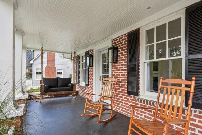 2140 Fairhaven Cir NE in Atlanta, GA - Building Photo - Building Photo