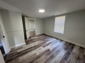 5163 Clifton Dr in Archdale, NC - Building Photo - Building Photo