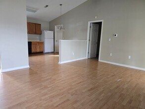 5160 Mallet Club Dr in Dayton, OH - Building Photo - Building Photo