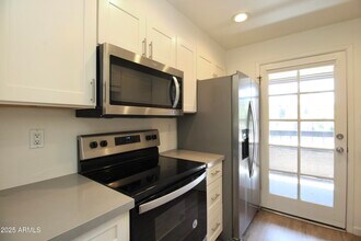 5998 N 78th St in Scottsdale, AZ - Building Photo - Building Photo