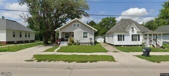 206 W Pasewalk Ave, Unit Lower Main in Norfolk, NE - Building Photo