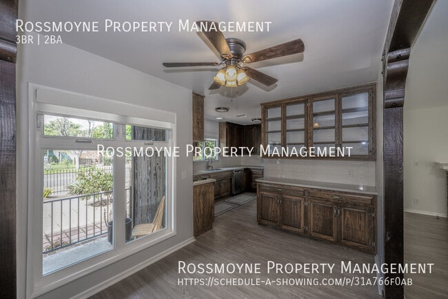 7000 Lasaine Ave in Los Angeles, CA - Building Photo - Building Photo