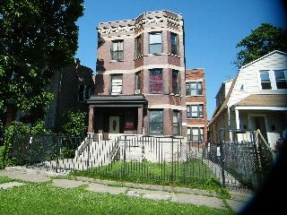 7131 S Emerald Ave in Chicago, IL - Foto de edificio