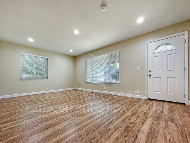 4949 Union Ave in San Jose, CA - Building Photo - Building Photo