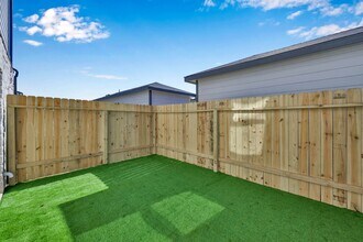 Esperanza at Wild Orchid in Houston, TX - Foto de edificio - Building Photo