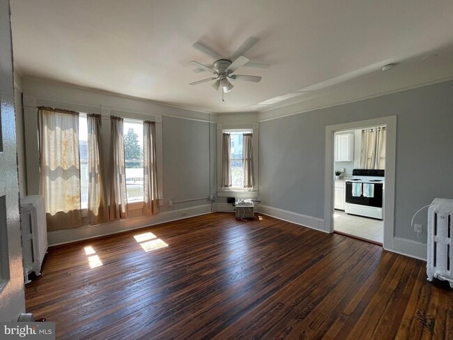 1122 Caroline St in Fredericksburg, VA - Building Photo - Building Photo