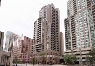 770 Bay St., Unit SI ID1473319P in Toronto, ON - Building Photo - Building Photo