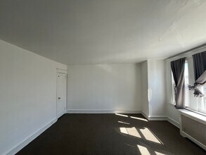 7220 Marsden St in Philadelphia, PA - Building Photo - Building Photo