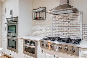 6809 Vineridge Dr in Dallas, TX - Building Photo - Building Photo