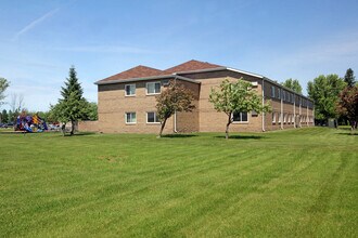 Westside Manor in Baudette, MN - Building Photo - Building Photo