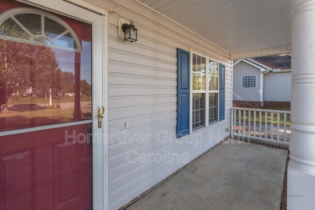 862 N Taylor St in Wake Forest, NC - Building Photo - Building Photo