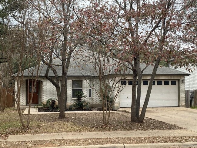 property at 2013 Jasper Ln