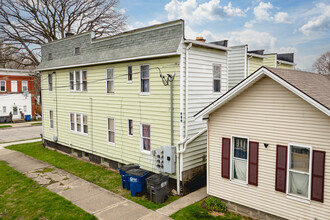 1202-8 Nevada St in Toledo, OH - Building Photo - Building Photo