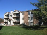 Central Park Apartments in Lincoln, NE - Foto de edificio - Building Photo