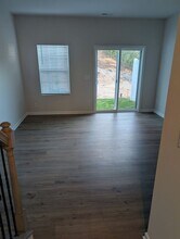 1809 Autumn Mist Dr in Winston-Salem, NC - Building Photo - Building Photo