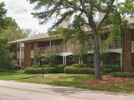 MONTICELLO Apartments