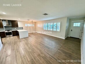 4728 E Edgemont Ave in Phoenix, AZ - Building Photo - Building Photo